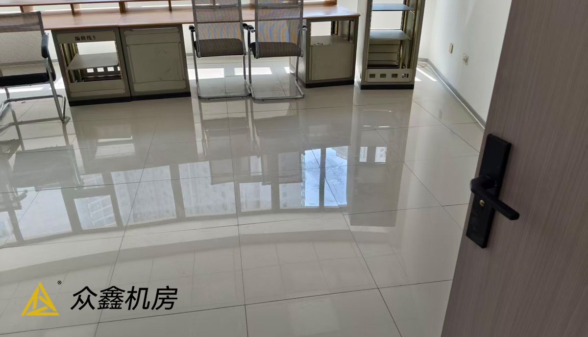 众鑫机房.jpg